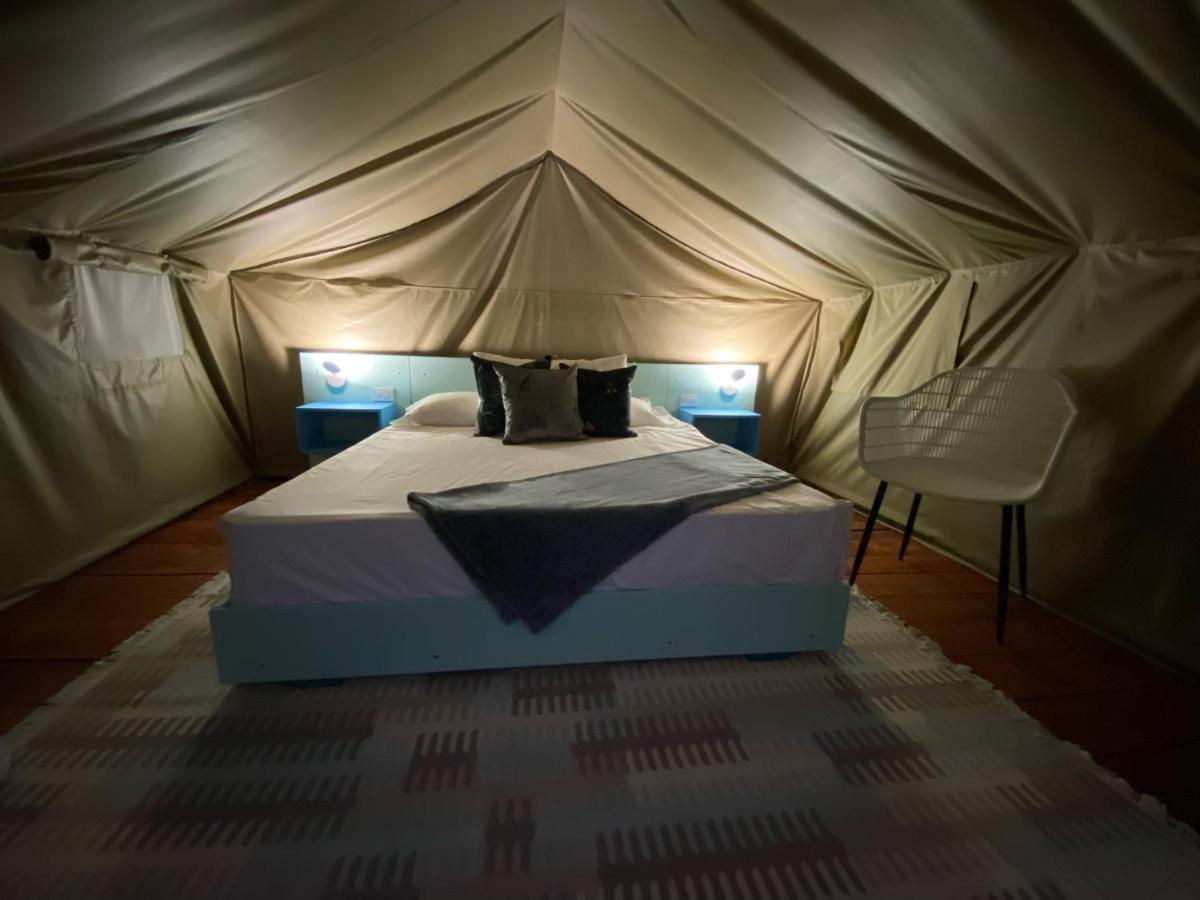 Hotel El Embrujo บียาเดเลย์บา ภายนอก รูปภาพ
